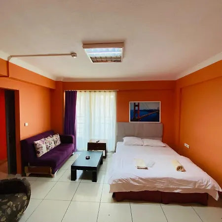 1460 Alsancak Pensionat *