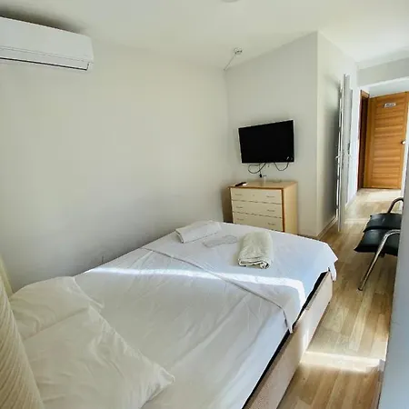 Konukevi 1460 Alsancak
